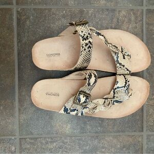 Sonoma Beige and Black Patterned Sandals